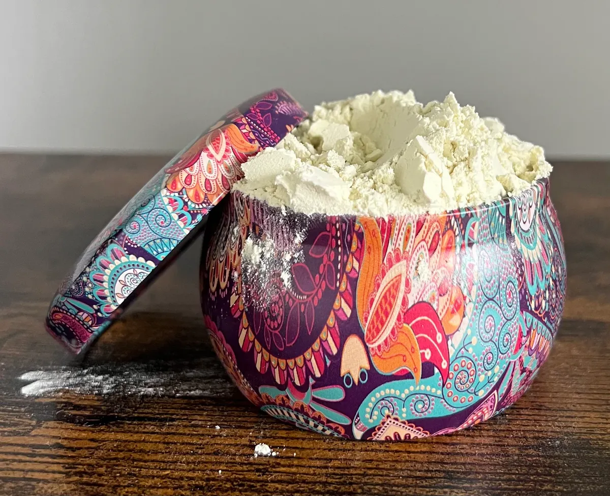 Misky Shaba mineral powder deodorant